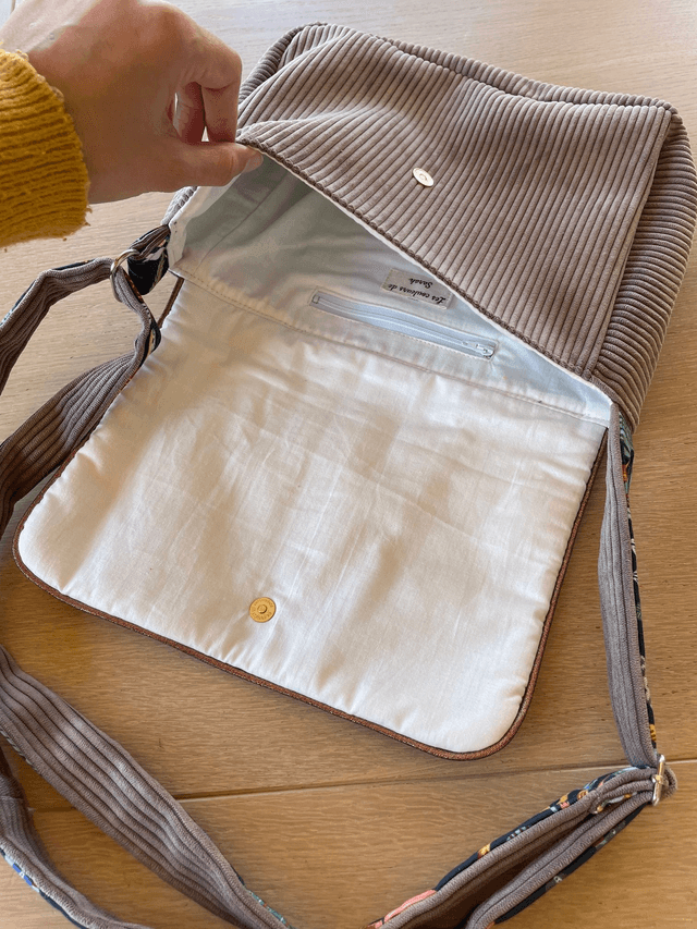 Sac à rabat Anaïs / Modèle taupe 