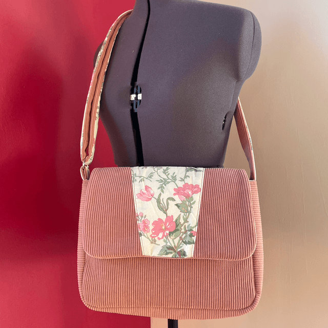 Sac à rabat Anaïs / Modèle rose 