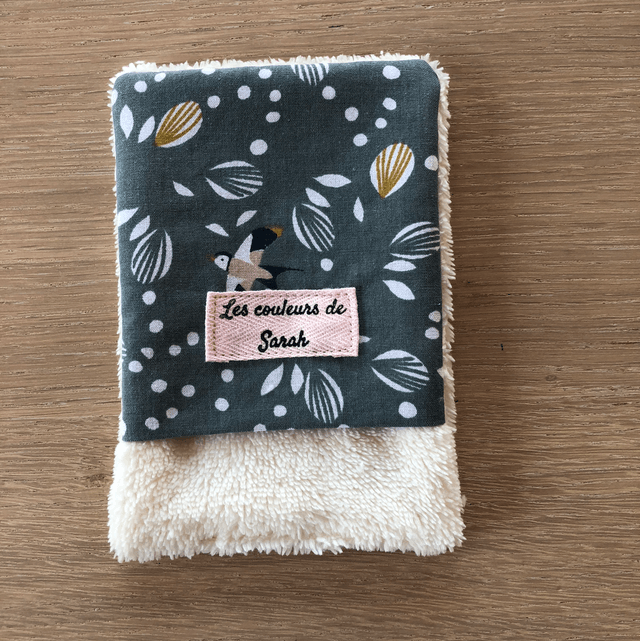Gant démaquillant, hirondelle 